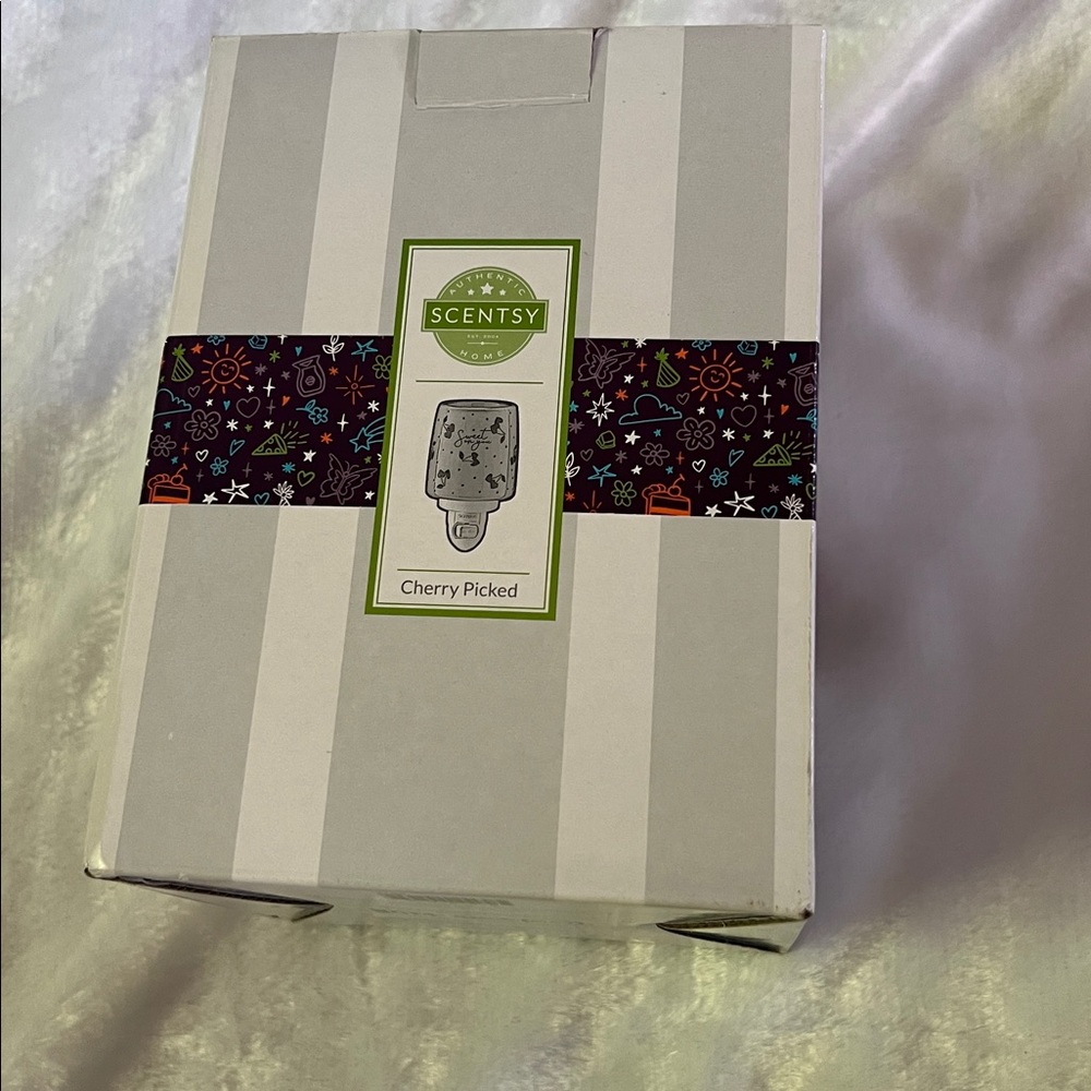 Scentsy Cherry Picked Warmer-Box only